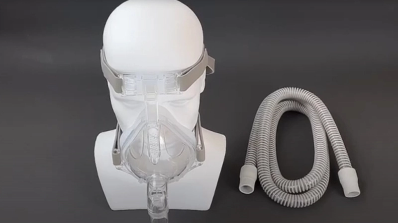 Breathing Mask